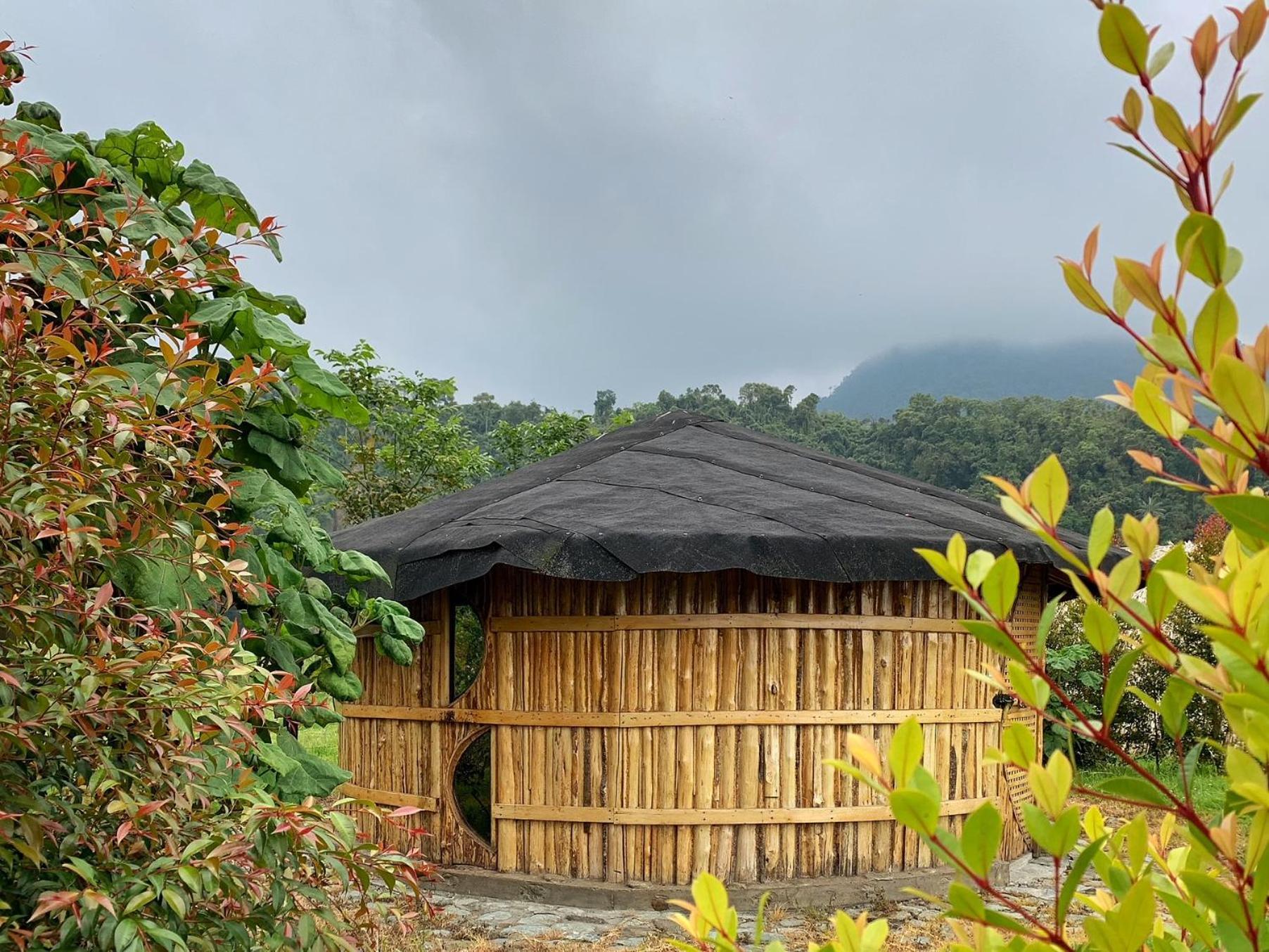 Hostal La Laguna Villamaría 外观 照片