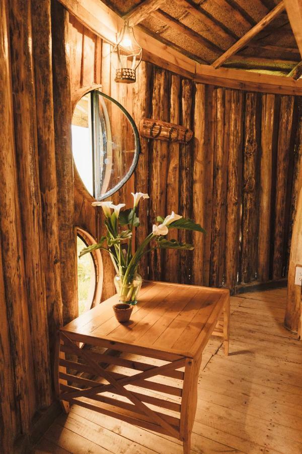 Hostal La Laguna Villamaría 外观 照片