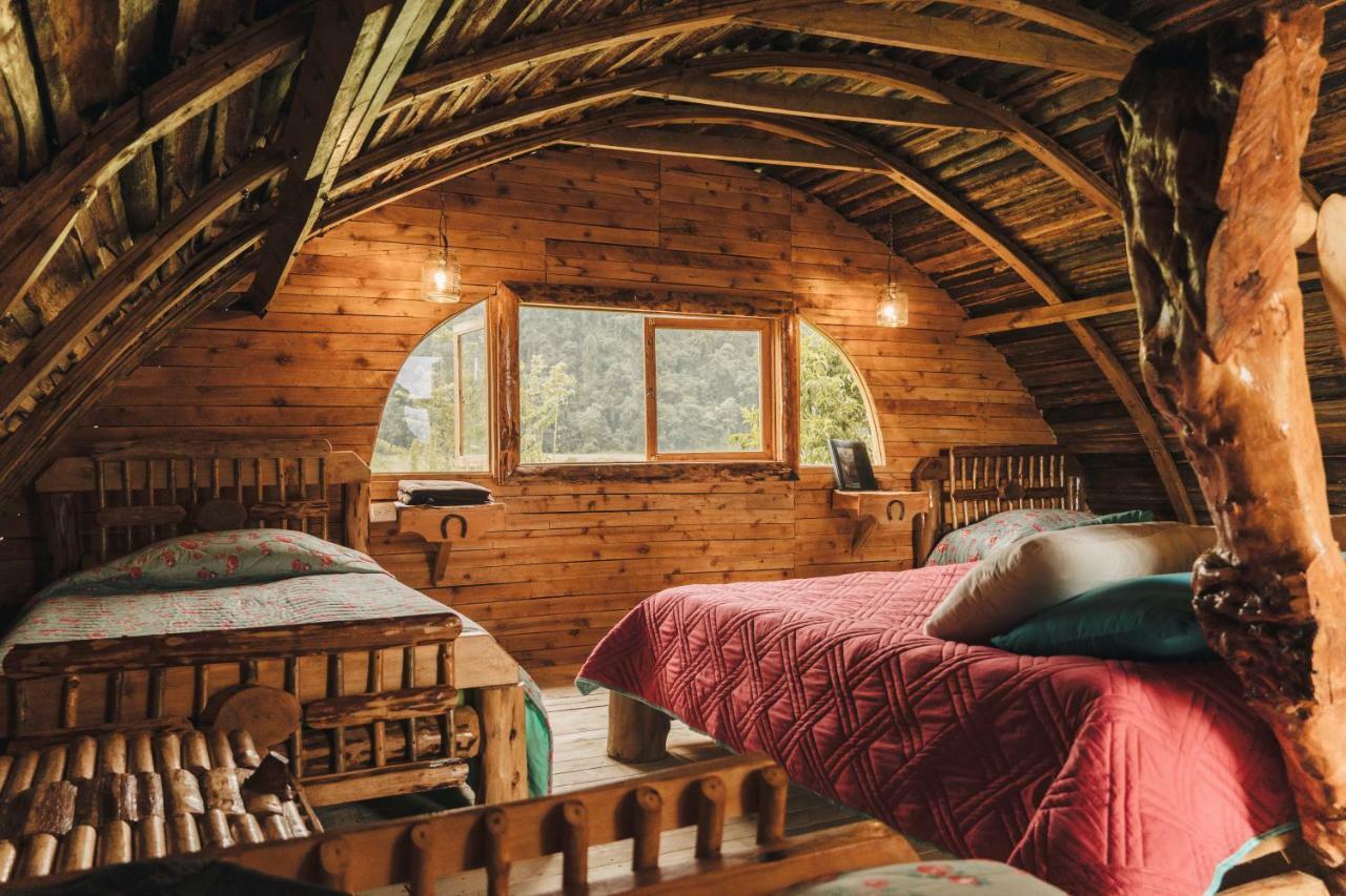 Hostal La Laguna Villamaría 外观 照片